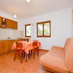 View 2 דירה *