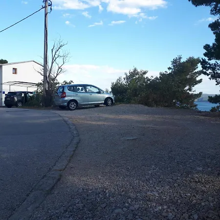 View 2 Apartman Mimice